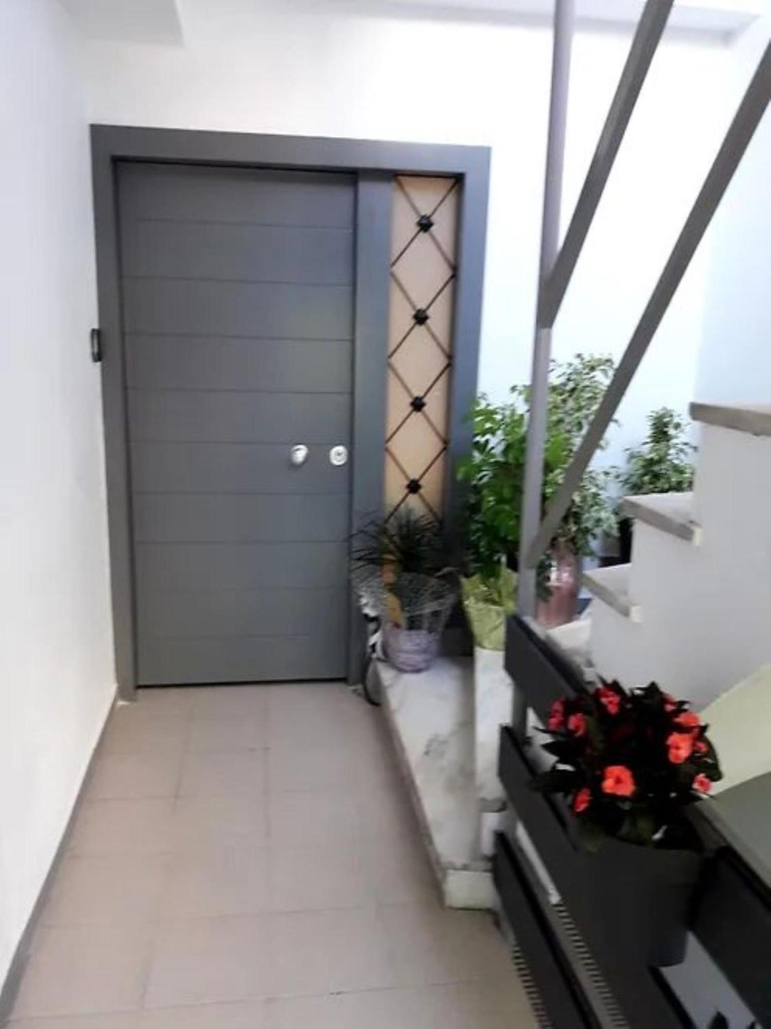 דירות אתונה Ifaistos Luxury Flat Psyrri Square מראה חיצוני תמונה